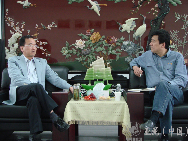 2009年4月17日，彭州市門(mén)書(shū)記與方履興總經(jīng)理會(huì)談