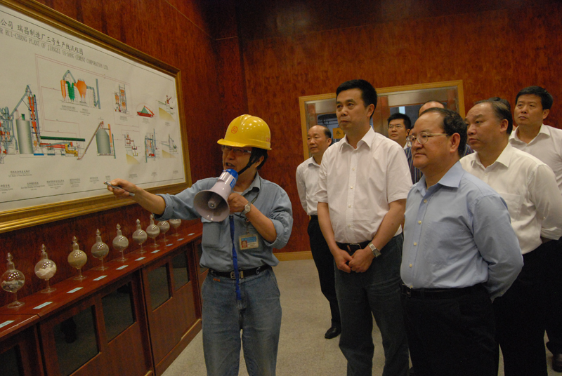 2012年5月25日，江西省省長(zhǎng)鹿心社視察江西亞?wèn)|